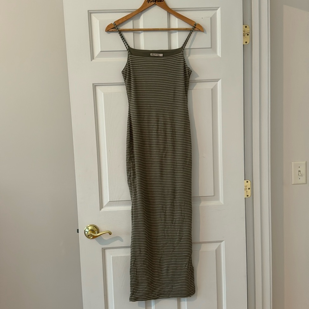 Maternity Ribbed Midi/Maxi dress